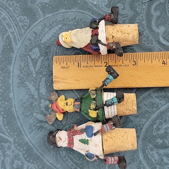 Christmas Set Of 3 Folk Art Wine Stopper Corks Snowman Santa & Reindeer - Picture 5 of 5